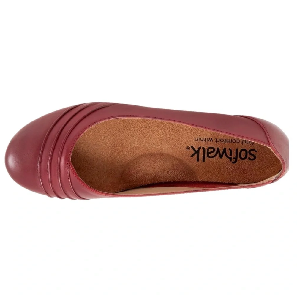 NIB Trotters Softwalk Dark Red 100% Leather Ballet Flats Comfort Shoes Size 7